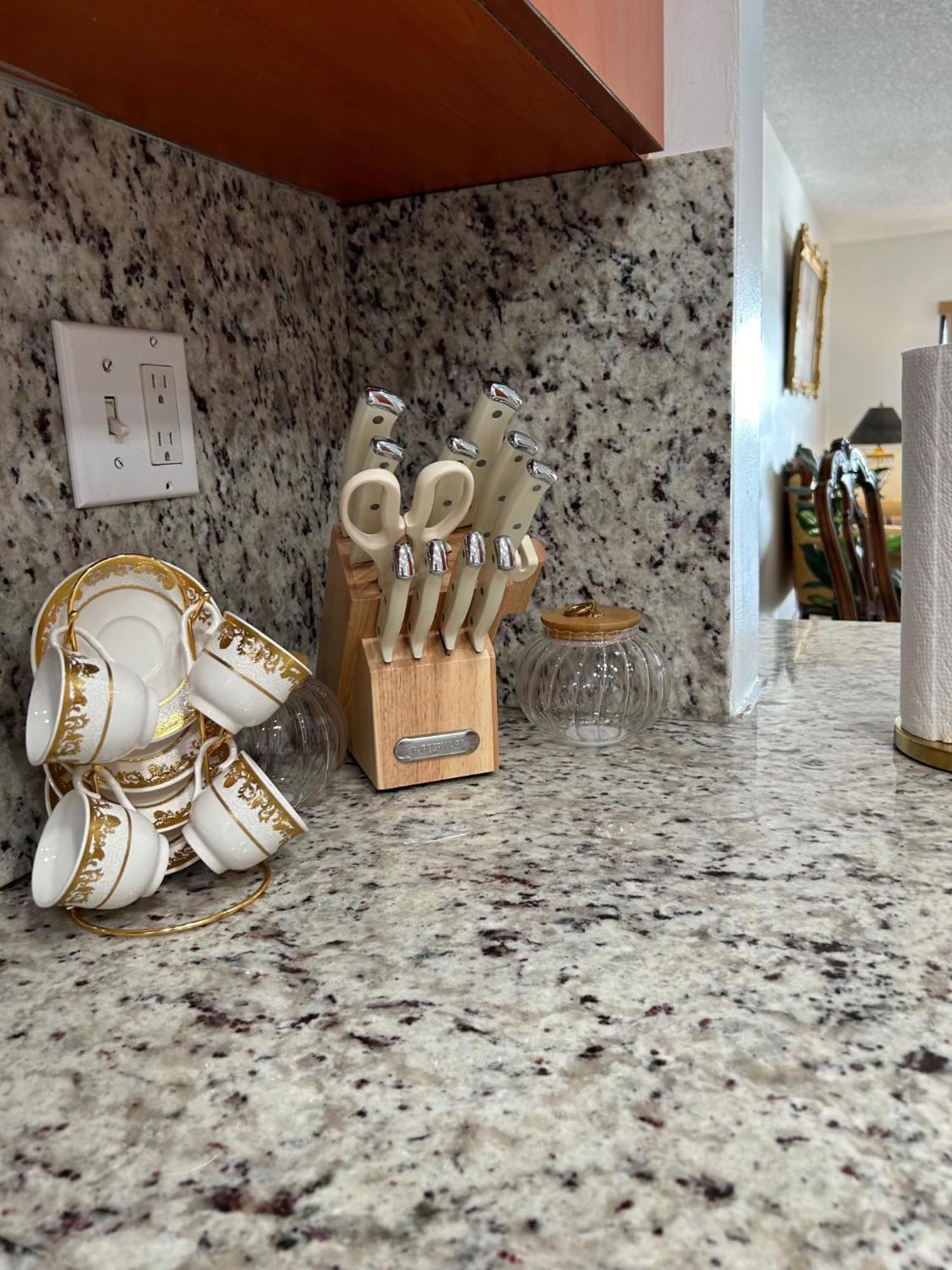 Beautiful Apartment With Very Elegant Colonial Decoration Tamiami Eksteriør bilde