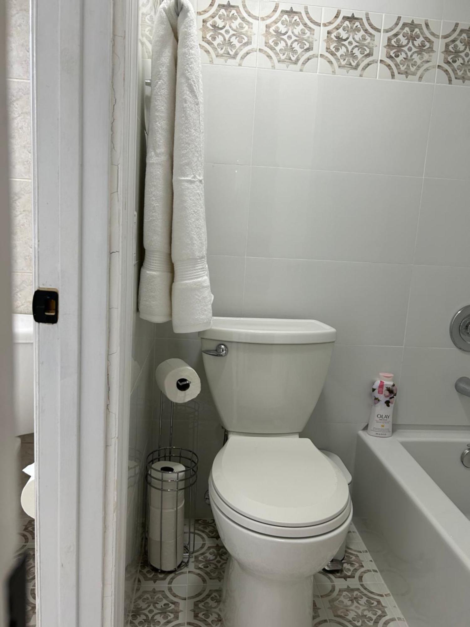 Beautiful Apartment With Very Elegant Colonial Decoration Tamiami Eksteriør bilde